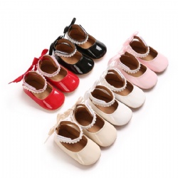 Adorable little girl's new style pearl bow princess shoes. Korean version, versatile and casual. Single shoes.
